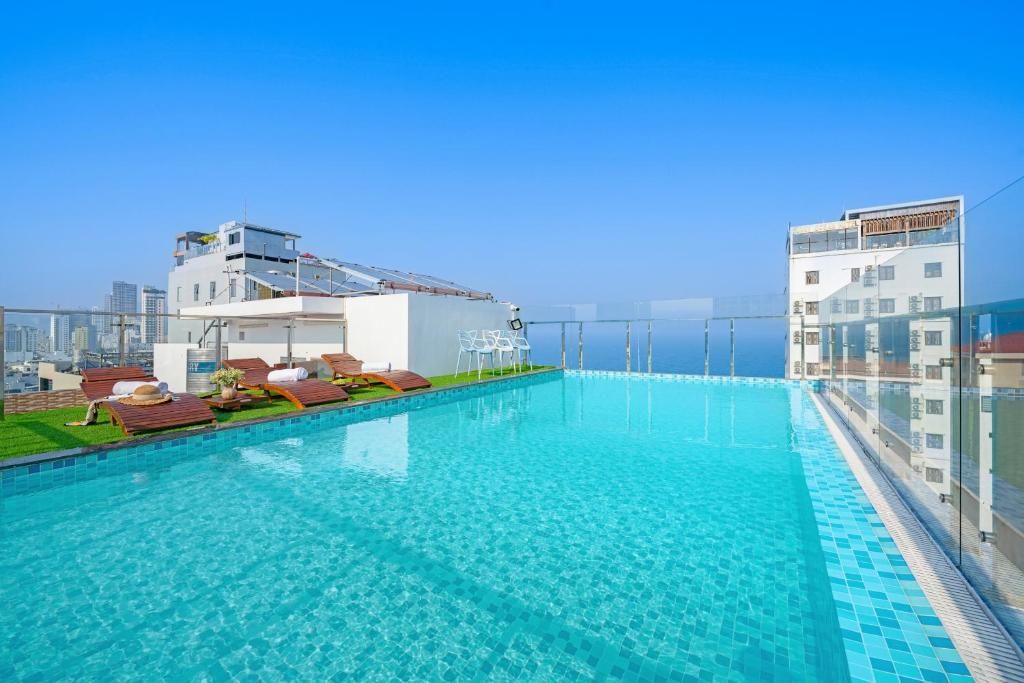 Review Khách Sạn White Sand 2 Đà Nẵng – Không Gian Nghỉ Dưỡng Hiện Đại Gần Biển
