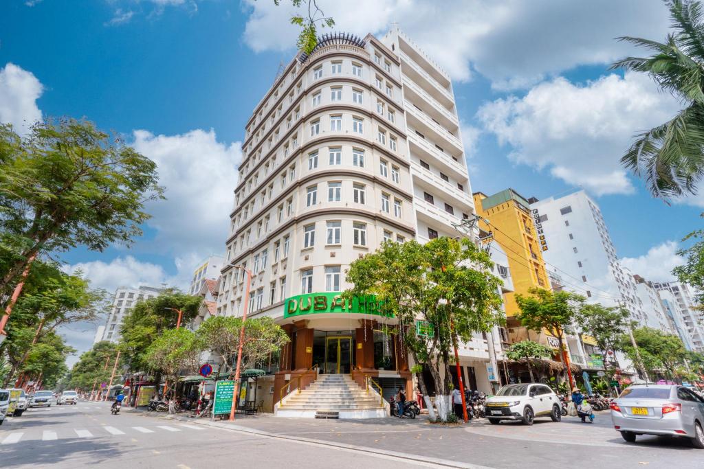 Dubai Hotel Đà Nẵng - Ohana Travel - Gửi Trọn Yêu Thương