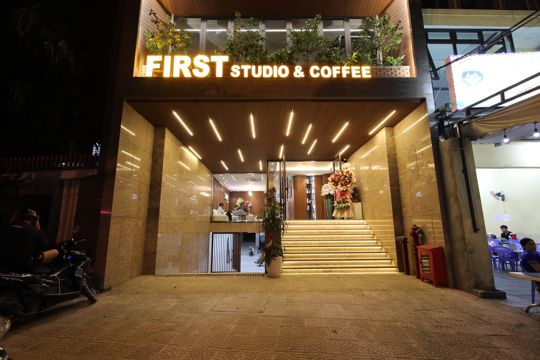 Đánh Giá FIRST Studio Hotel Da Nang - 572 Núi Thành, Đà Nẵng - Khám Phá Đà  Nẵng