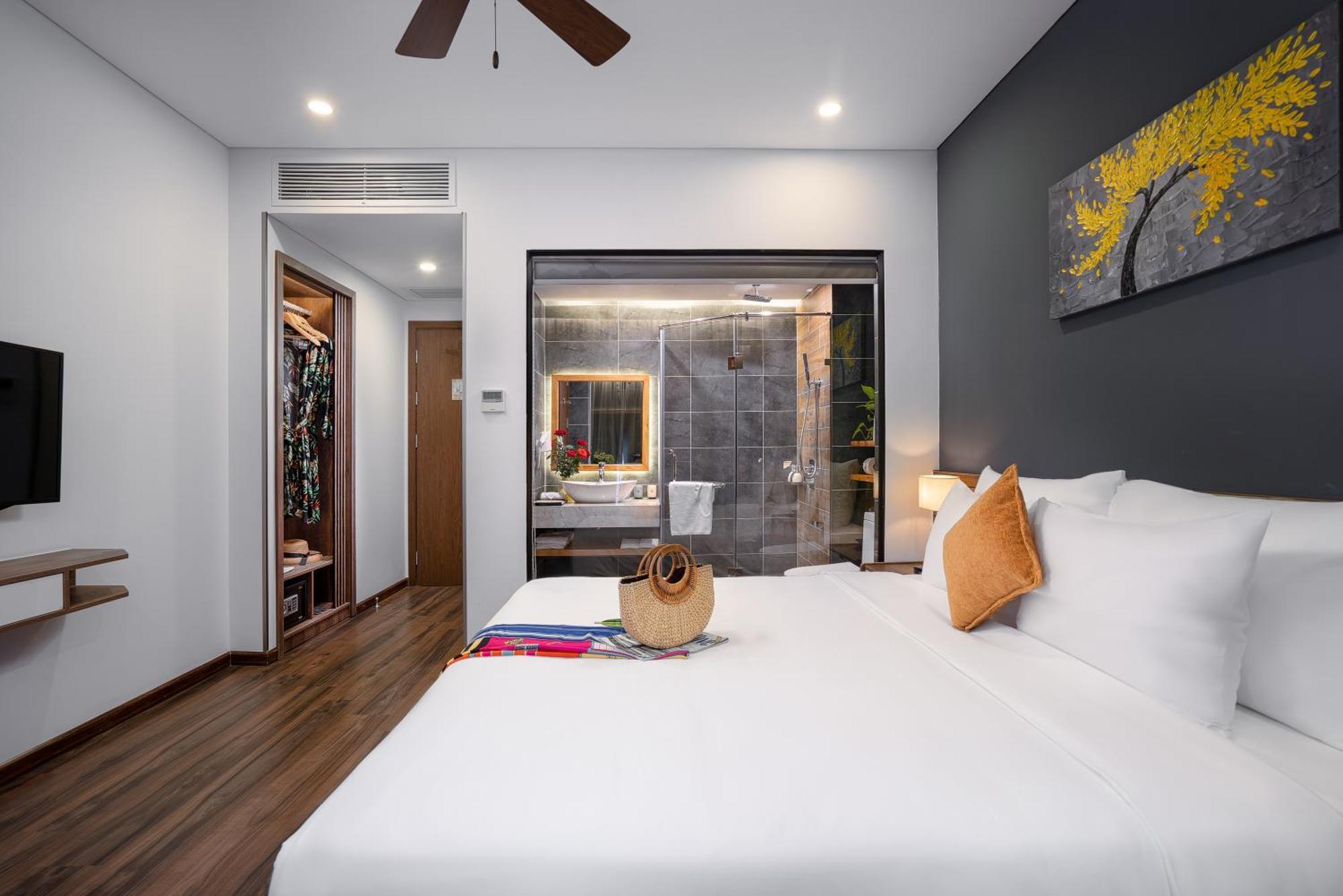 CHI HOUSE DANANG HOTEL AND APARTMENT | ⋆⋆⋆⋆ | DA NANG, VIETNAM | SEASON  DEALS FROM $398