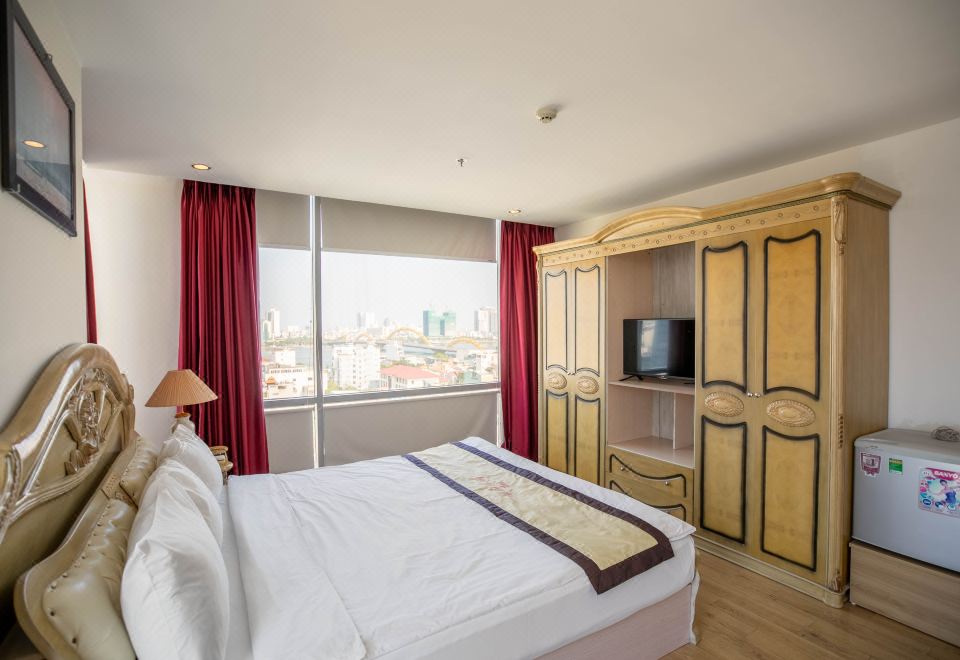 Nhật Linh Hotel & Suites Đà Nẵng - Giá cả và Ưu đãi 2026, Đà Nẵng