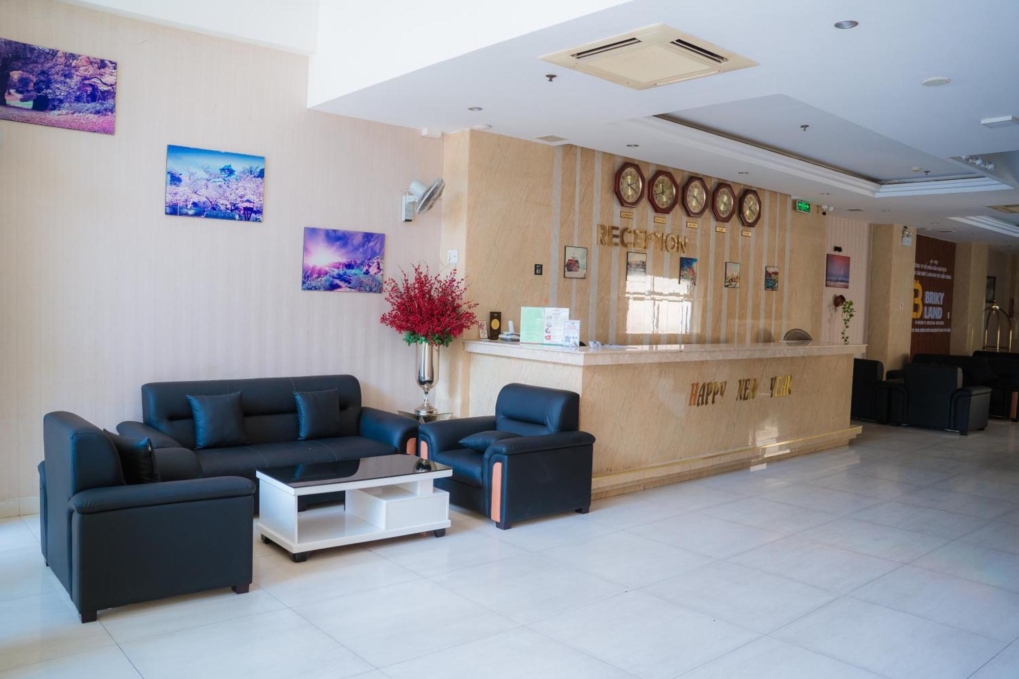 NHAT LINH HOTEL DA NANG | ⋆⋆⋆ | VIETNAM | SEASON DEALS FROM $34