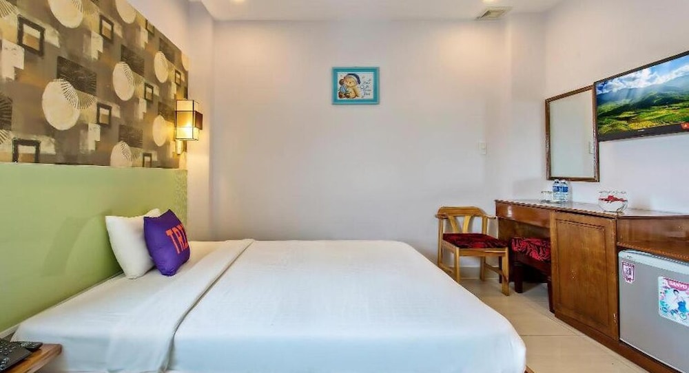 Red Diamond Đà Nẵng by Bay Luxury ở Đà Nẵng | Giá mới nhất và ưu đãi hấp  dẫn 2026 - Klook Việt Nam