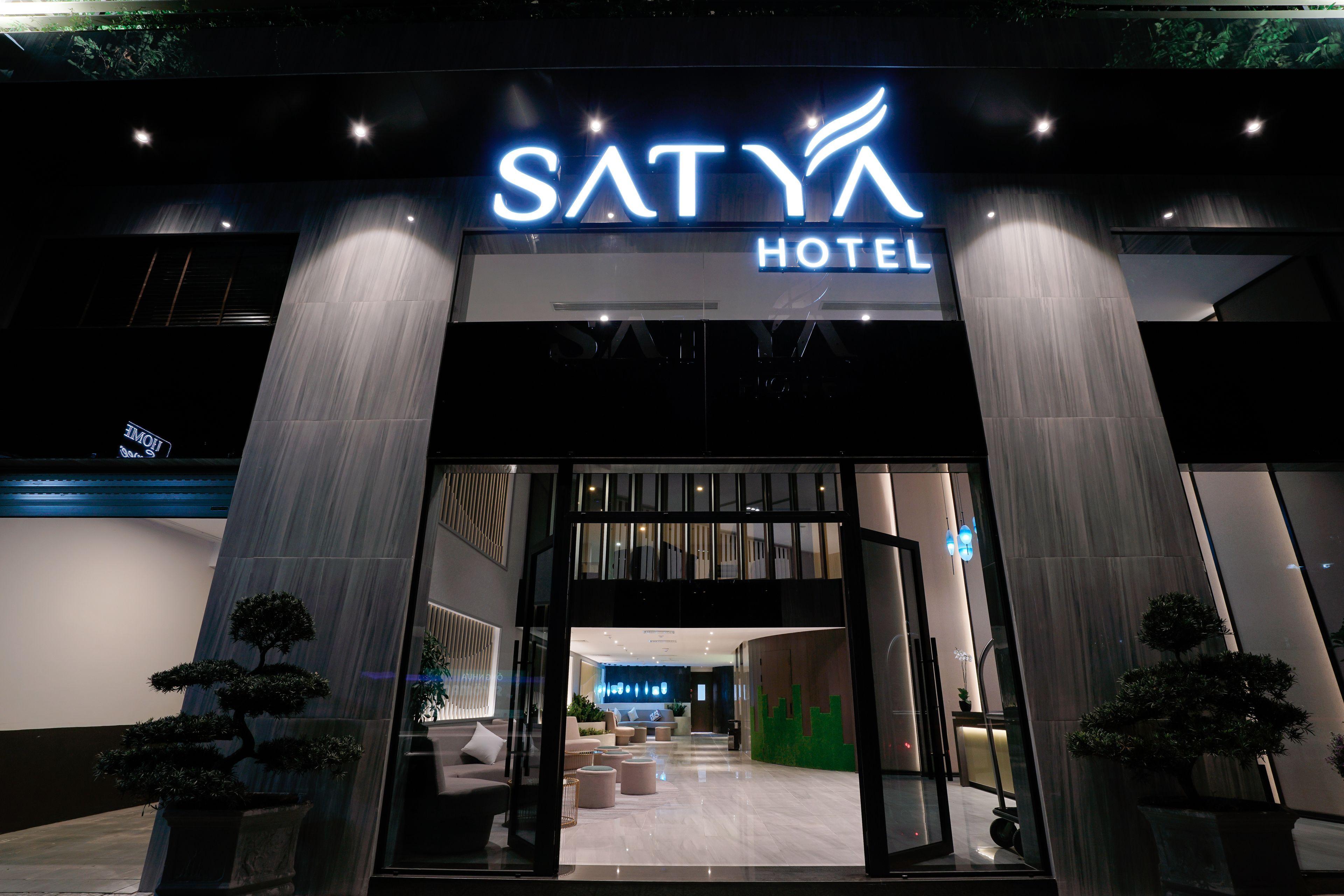 Satya Da Nang Hotel Han Market , Vietnam