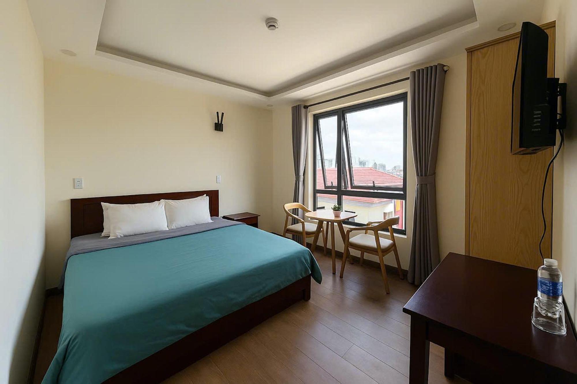 STARS CENTRAL DANANG | DA NANG, VIETNAM | SEASON DEALS FROM $101